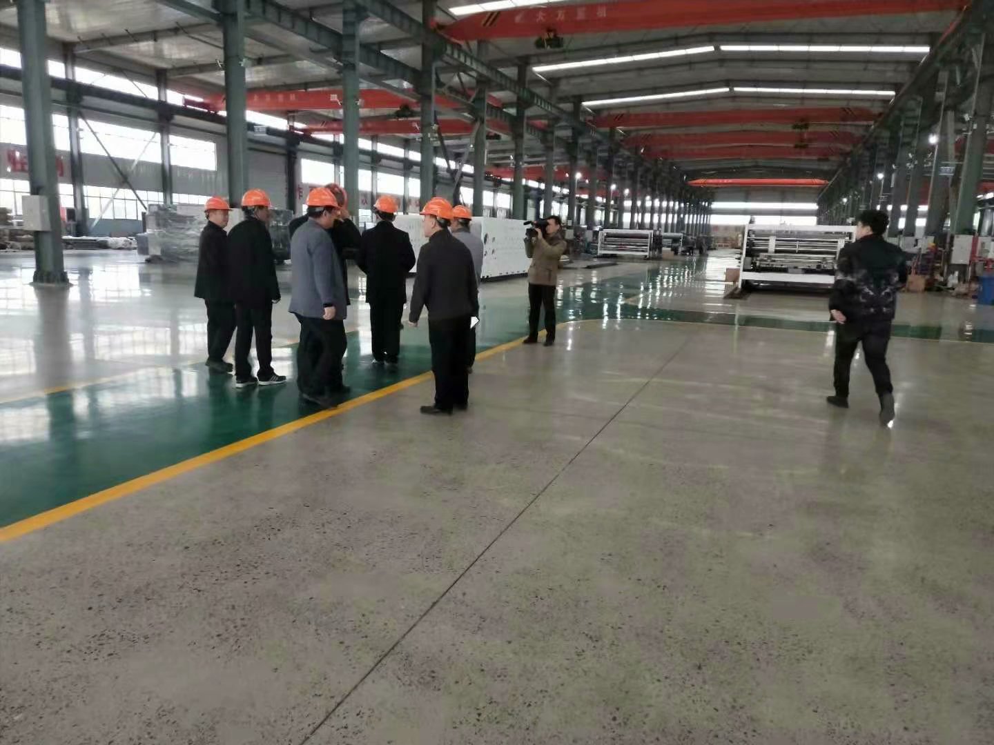 Warmly welcome county leaders to visit YUNXIANG GROUP for inspection and guidance.